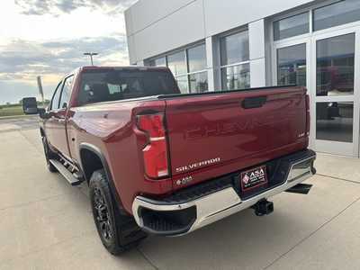 2025 Chevrolet 3500 Crew Cab, $69500. Photo 7