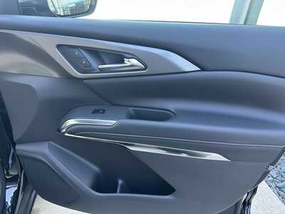 2026 Chevrolet Traverse, $49420. Photo 9