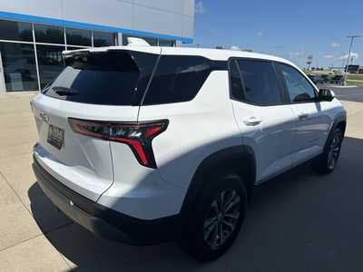 2026 Chevrolet Equinox, $35490. Photo 5