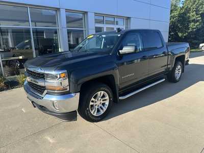 2017 Chevrolet 1500 Crew Cab, $22672. Photo 2