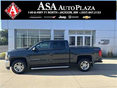 2017 Chevrolet 1500 Crew Cab, $22672. Photo 1