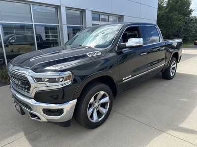 2019 RAM 1500, $. Photo 2