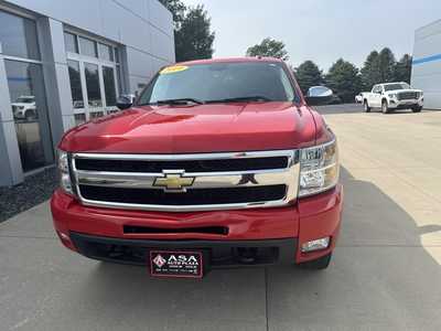 2010 Chevrolet 1500 Crew Cab, $9984. Photo 3