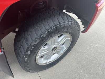 2010 Chevrolet 1500 Crew Cab, $9984. Photo 9