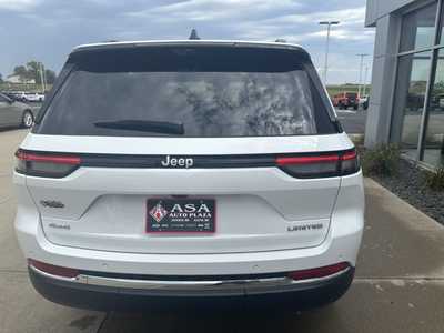 2025 Jeep Grand Cherokee, $53710. Photo 8