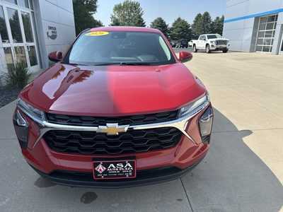 2026 Chevrolet Trax, $24385. Photo 3