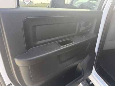 2017 RAM 3500 Crew Cab, $26900. Photo 12