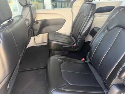 2024 Chrysler Pacifica, $42090. Photo 12
