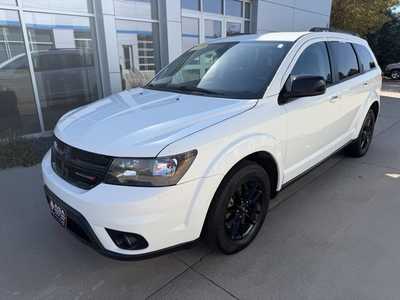 2019 Dodge Journey, $10500. Photo 2