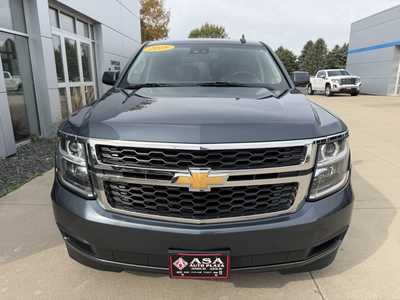 2019 Chevrolet Tahoe, $23500. Photo 3
