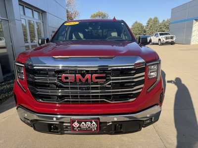 2024 GMC 1500 Crew Cab, $52988. Photo 3