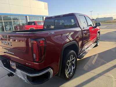 2024 GMC 1500 Crew Cab, $52988. Photo 7