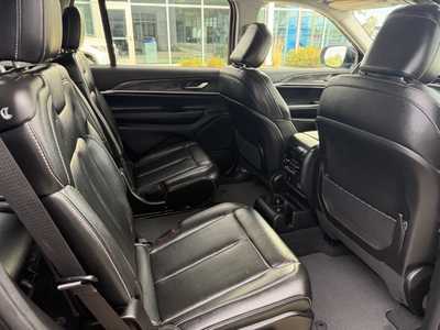 2024 Jeep Grand Cherokee L, $38888. Photo 12