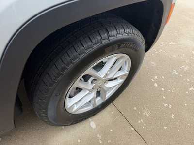 2025 Jeep Grand Cherokee L, $44415. Photo 10