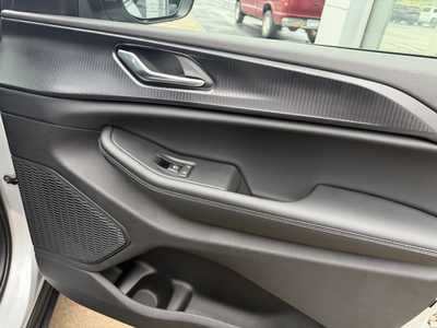 2025 Jeep Grand Cherokee L, $44415. Photo 9