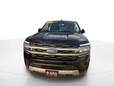 2022 Ford Expedition, $45515. Photo 2