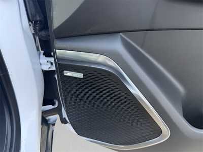 2025 Chevrolet Traverse, $52997. Photo 10