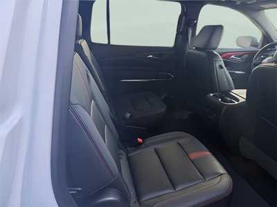 2025 Chevrolet Traverse, $52997. Photo 12