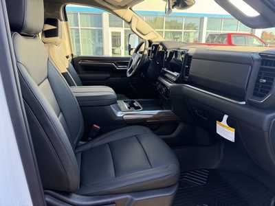 2026 Chevrolet 3500 Crew Cab, $78155. Photo 11