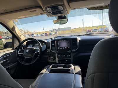 2020 RAM 1500 Crew Cab, $25775. Photo 11