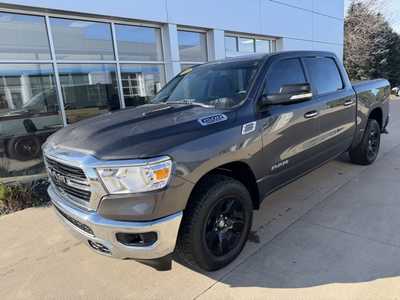 2020 RAM 1500 Crew Cab, $25775. Photo 2