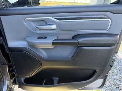 2020 RAM 1500 Crew Cab, $25775. Photo 8