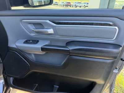 2020 RAM 1500 Crew Cab, $25775. Photo 9