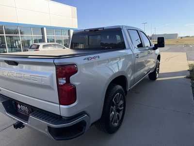 2020 Chevrolet 1500 Crew Cab, $24925. Photo 5