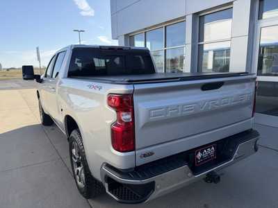 2020 Chevrolet 1500 Crew Cab, $24925. Photo 7