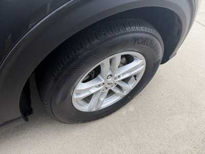 2020 Ford Explorer, $24222. Photo 6