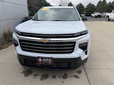 2026 Chevrolet Traverse, $61490. Photo 3