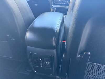 2020 Jeep Grand Cherokee, $23985. Photo 11