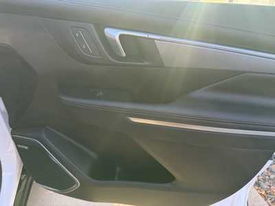 2025 Buick Enclave, $46899. Photo 10