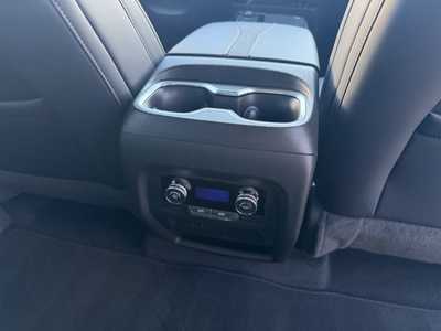 2025 Buick Enclave, $46899. Photo 11