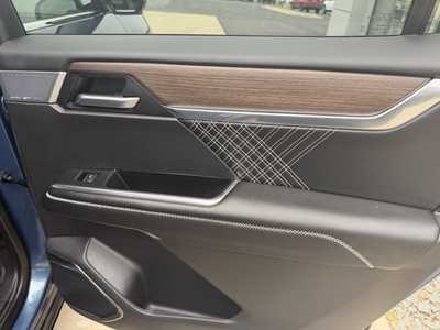 2025 GMC Acadia, $58777. Photo 11