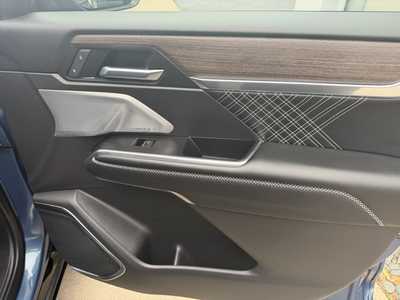 2025 GMC Acadia, $58777. Photo 9