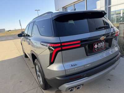 2026 Chevrolet Traverse, $47345. Photo 9