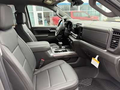 2026 Chevrolet 1500 Crew Cab, $62935. Photo 12