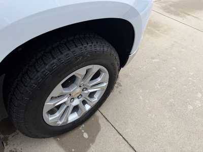 2026 Chevrolet 1500, $63930. Photo 7