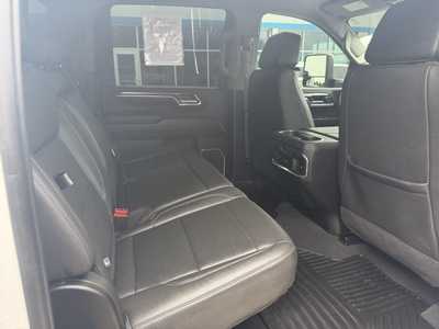 2024 Chevrolet 2500 Crew Cab, $65999. Photo 12