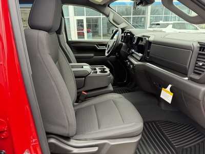 2026 Chevrolet 1500 Crew Cab, $52545. Photo 9