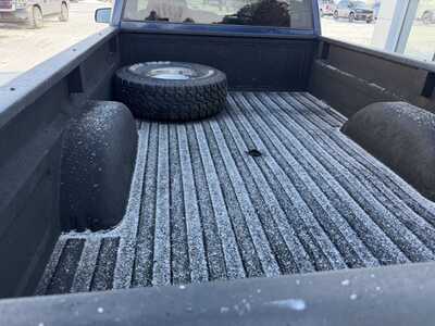 1995 Chevrolet 2500 Reg Cab, $12900. Photo 6