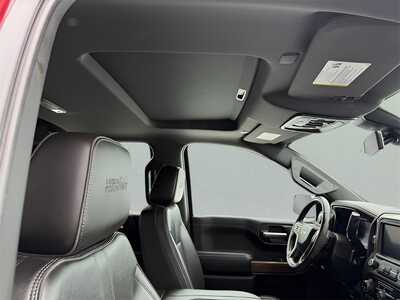 2019 Chevrolet 1500 Crew Cab, $36410. Photo 10