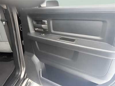 2014 RAM 2500 Crew Cab, $22654. Photo 9
