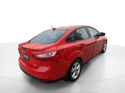 2014 Ford Focus, $7190. Photo 4