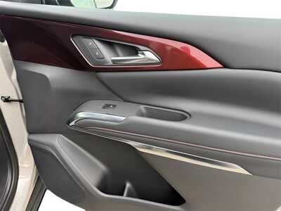 2026 Chevrolet Traverse, $54244. Photo 11