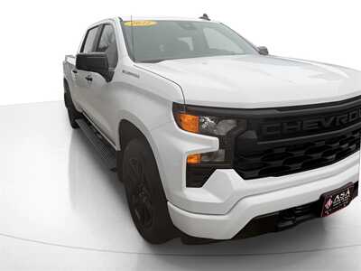 2022 Chevrolet Silverado 1500, $32955. Photo 3