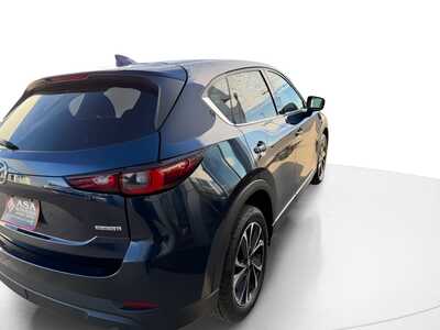 2022 Mazda CX-5, $24236. Photo 4