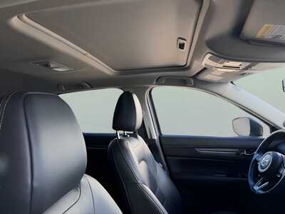 2022 Mazda CX-5, $24236. Photo 9
