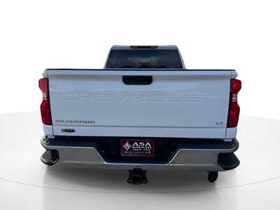 2025 Chevrolet 2500 Crew Cab, $58470. Photo 5